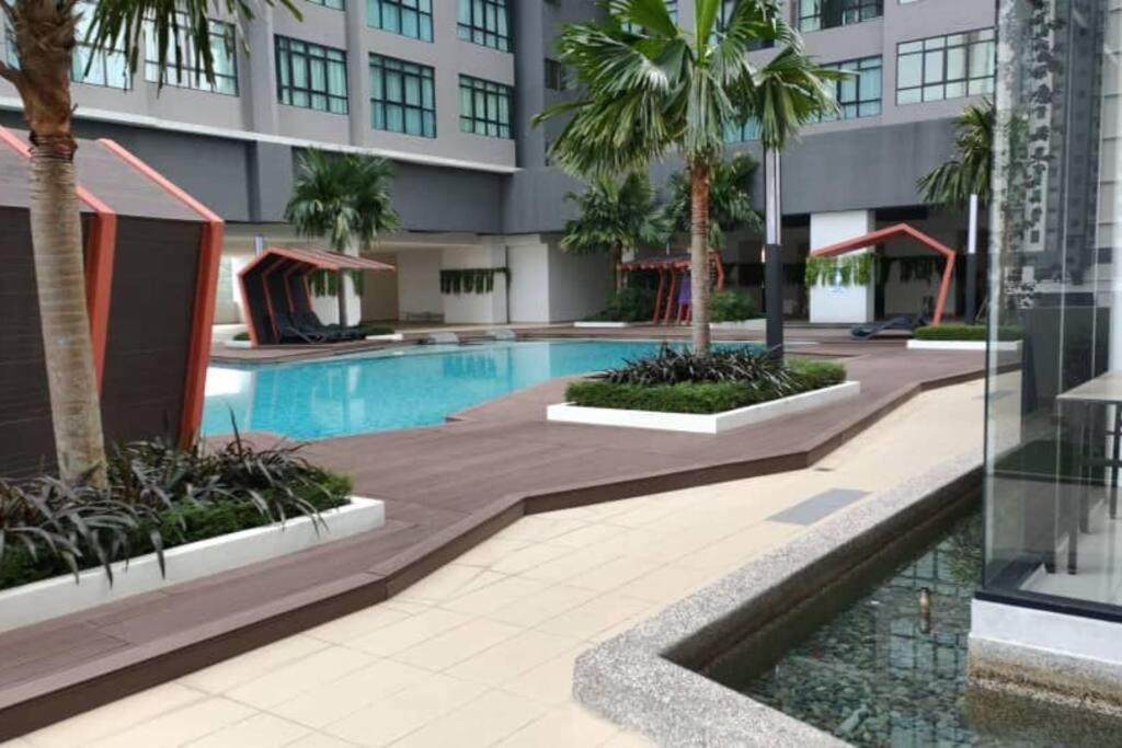 Conezion 3-Bedroom Condo @ Ioi City Mall Putrajaya Serdang  Exterior foto